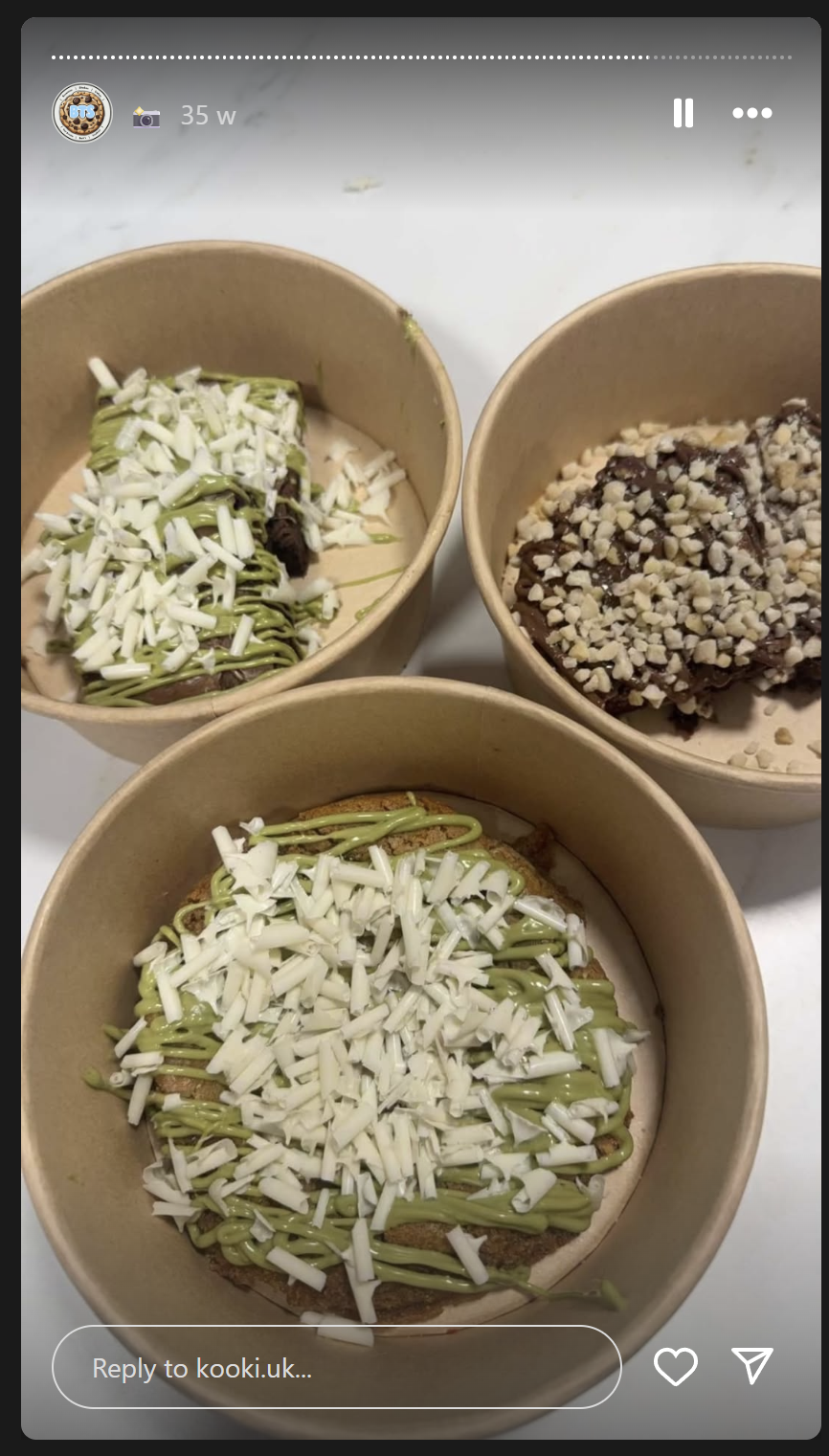 Matcha dessert bowls with white chocolate
